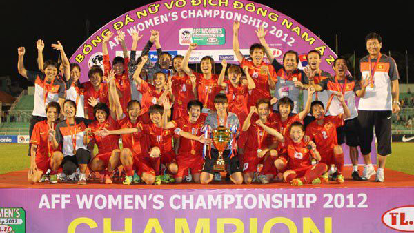 บอลหญิงเวียดนามครองแชมป์อาเซียน2012